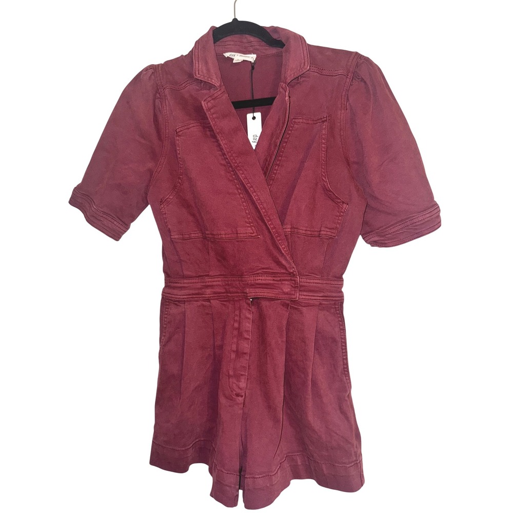 Day‎ + Moon Womens Size S Burgundy Short Sleeve Collared Belted Romper